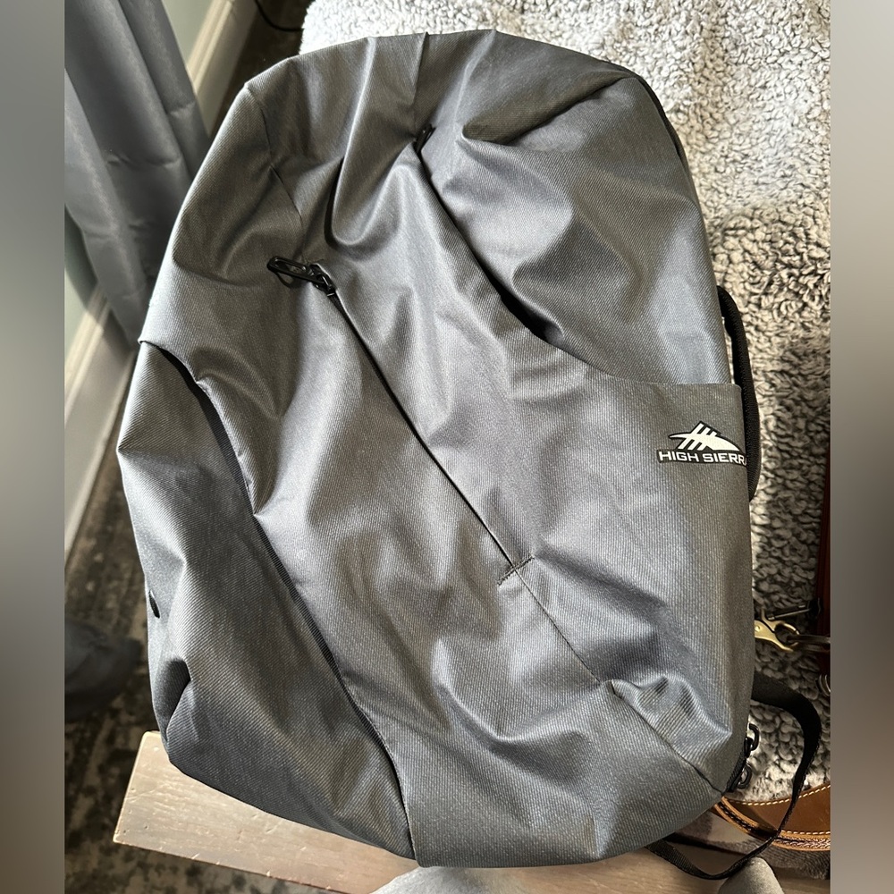 High Sierra Duffle Overnight Bag
